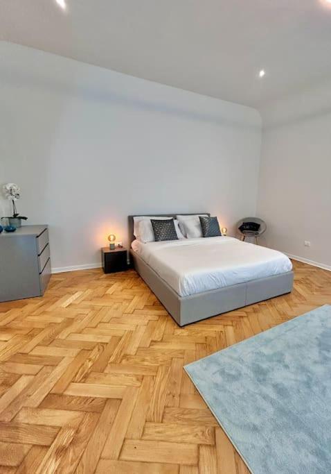 Ivi - Boutique Home Триест Экстерьер фото