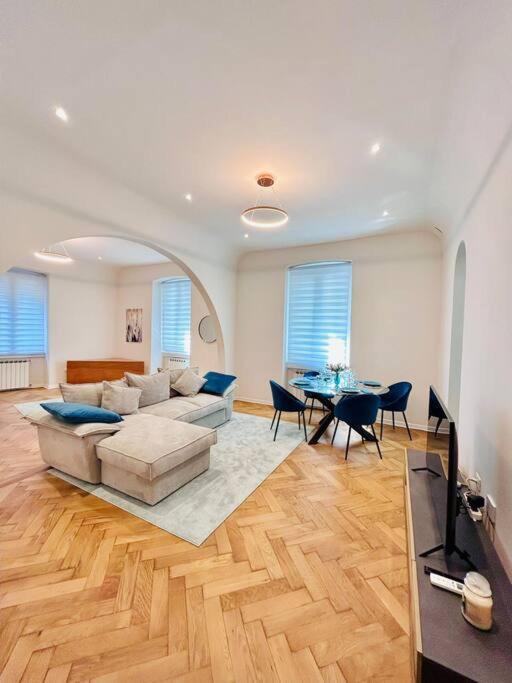 Ivi - Boutique Home Триест Экстерьер фото