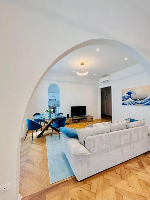 Ivi - Boutique Home Триест Экстерьер фото